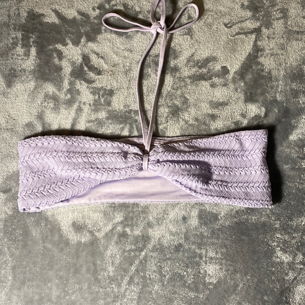 Halter neck crotchet crop top in lilac